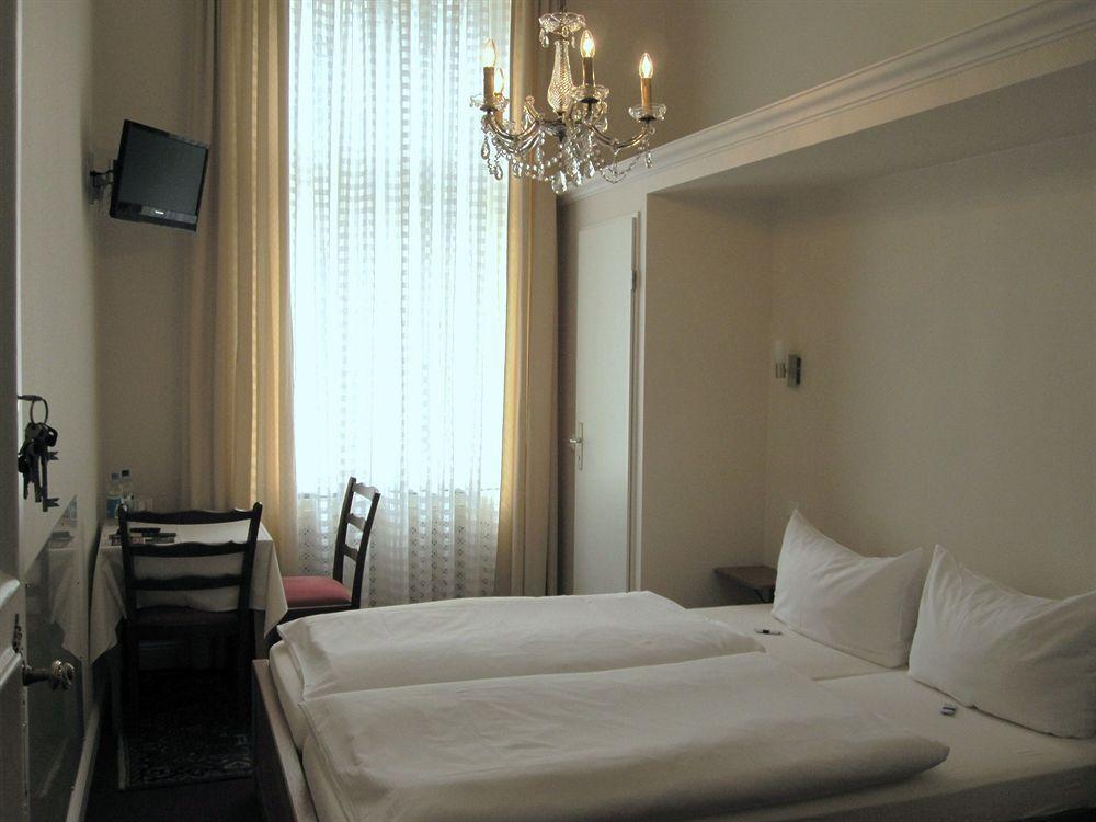 Hotel Pension Fasanenhaus Berlín Exteriér fotografie