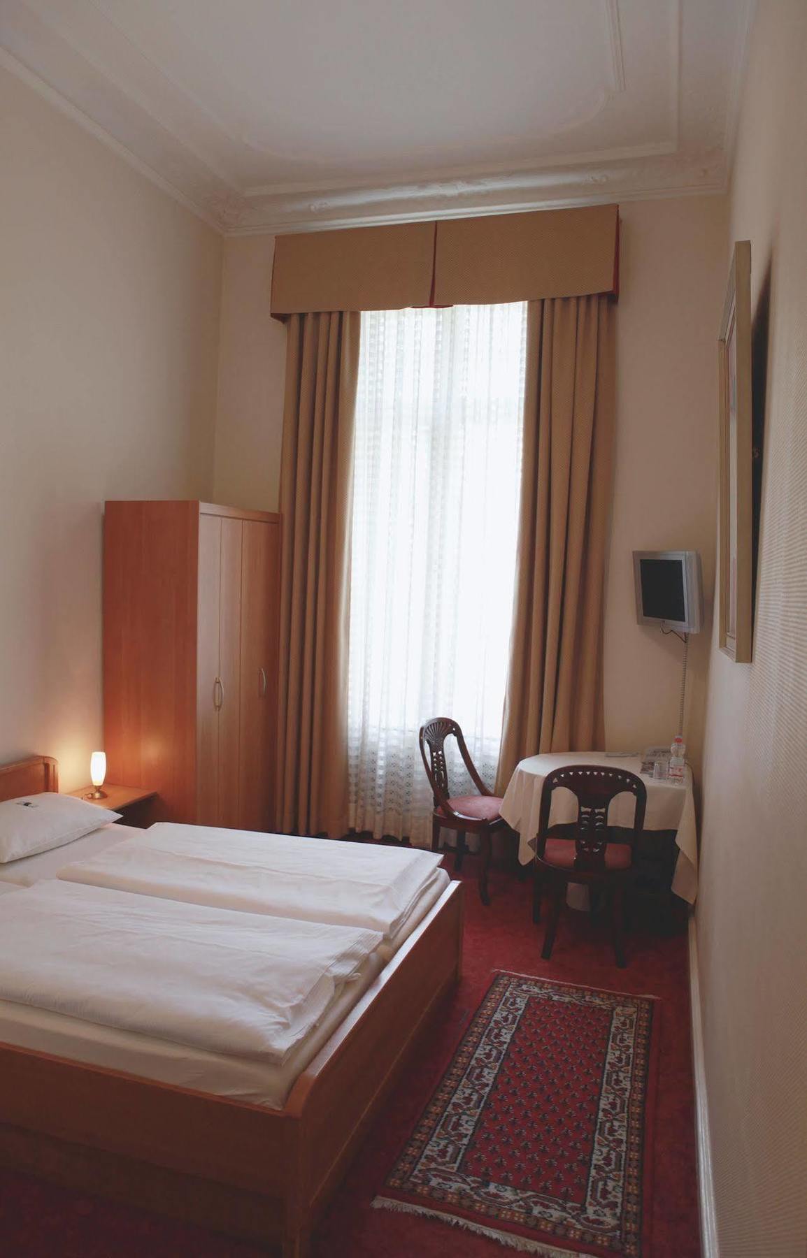 Hotel Pension Fasanenhaus Berlín Exteriér fotografie