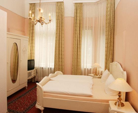 Hotel Pension Fasanenhaus Berlín Exteriér fotografie